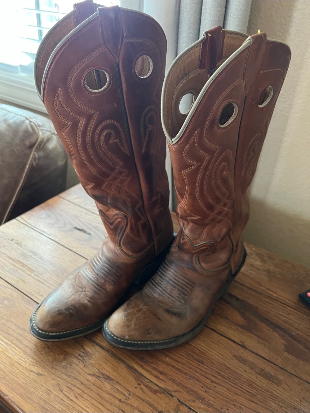 Women's Brown Leather Pull-On Heeled Western Boots